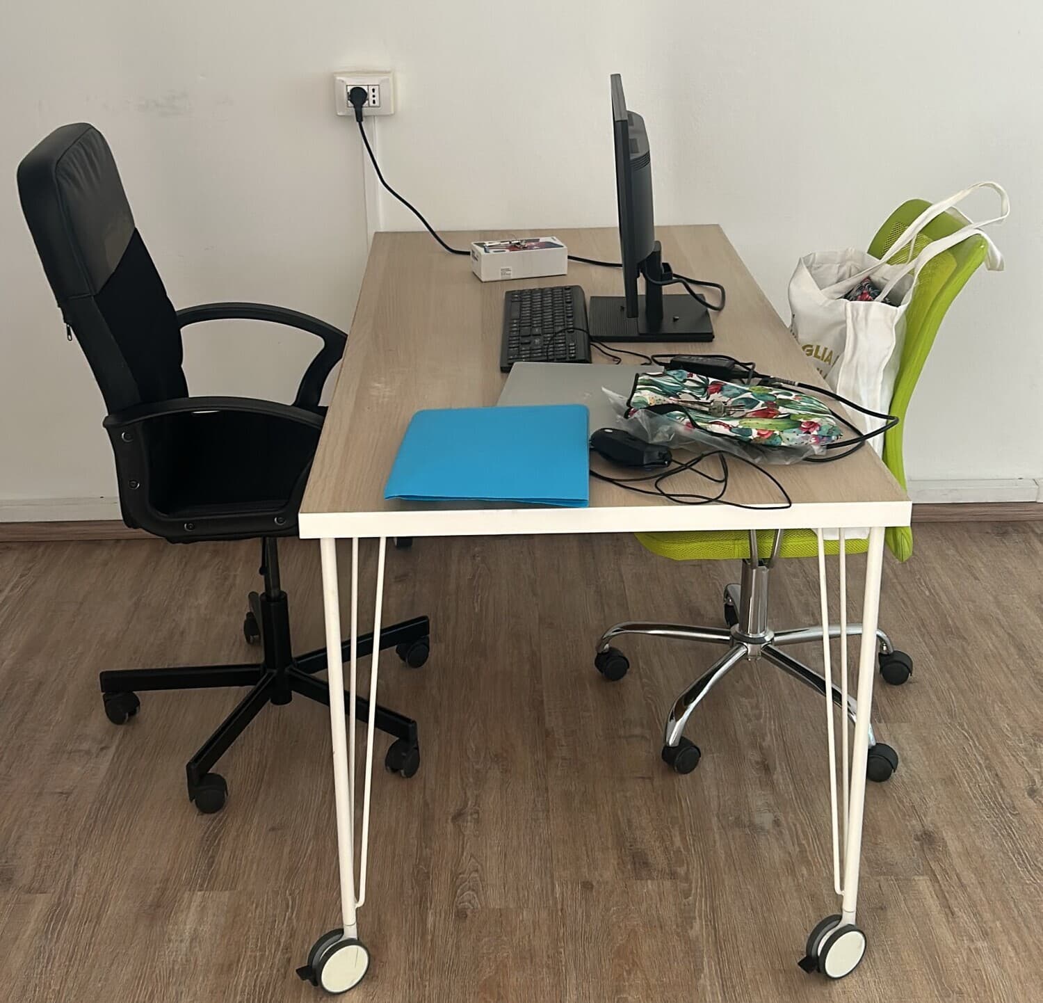 Arredi Da Ufficio E Varie — foto 2