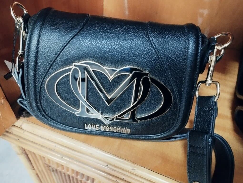 Abbigliamento E Calzature — foto 13