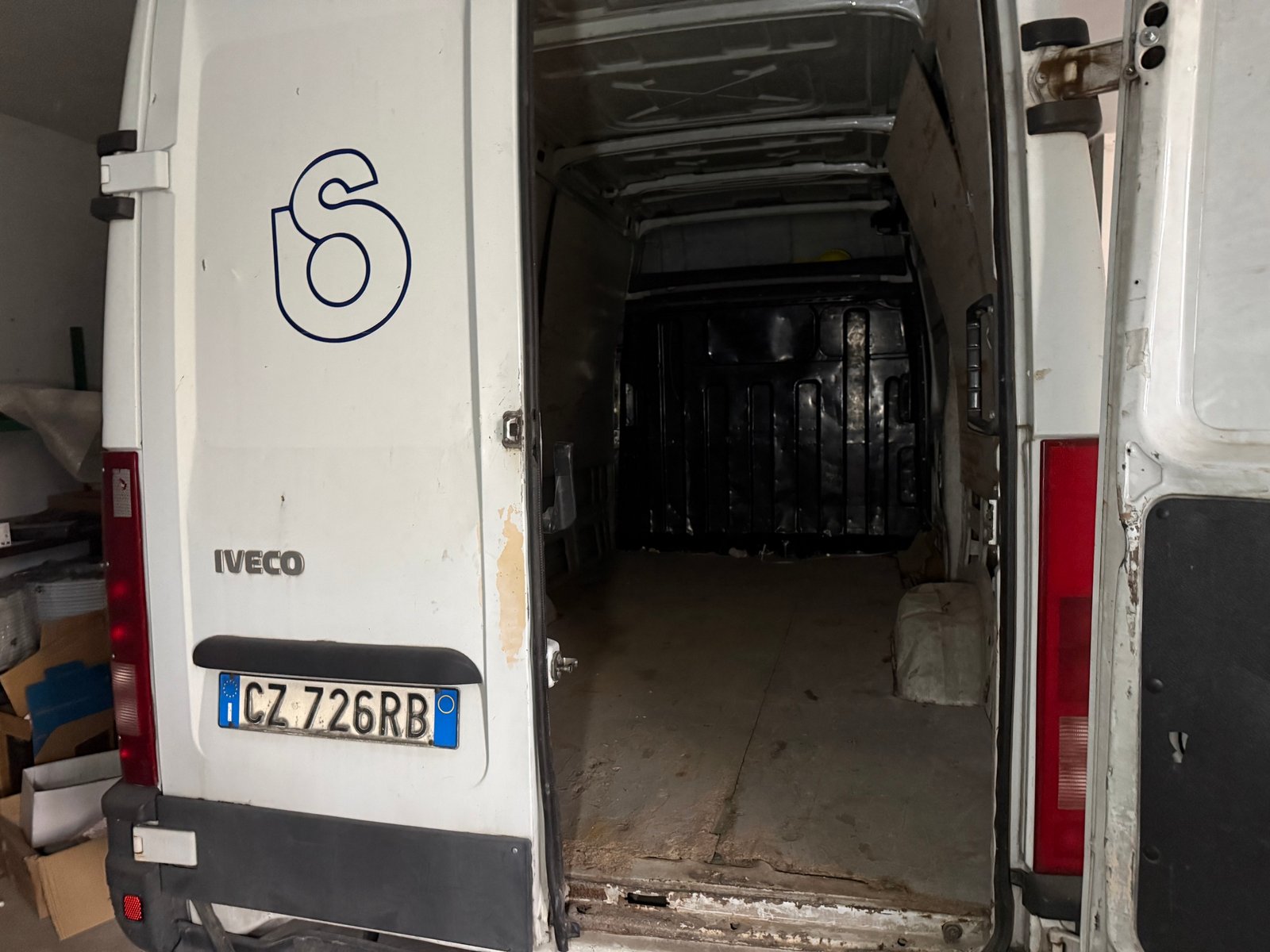 Automezzi Commerciali