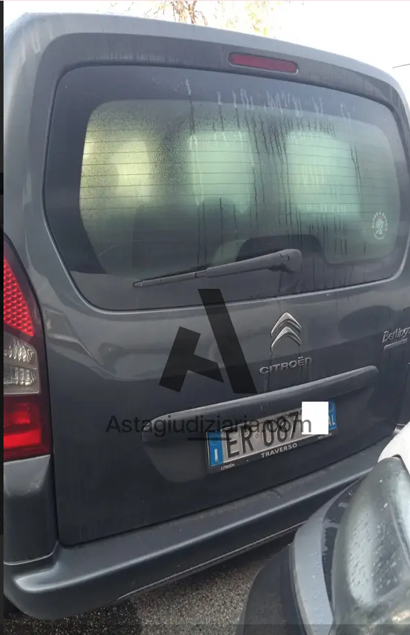 Automezzi Commerciali